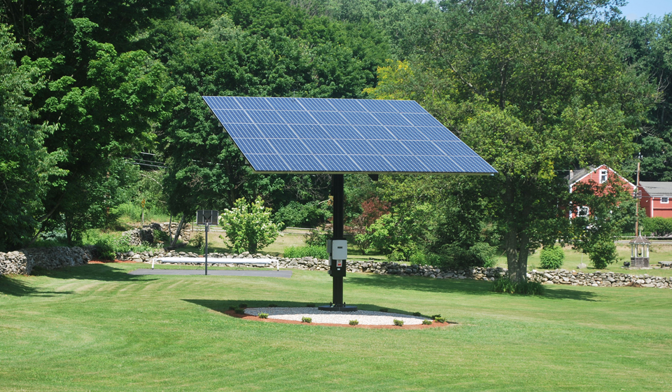 Article about What is a solar tracker and is it worth the investment