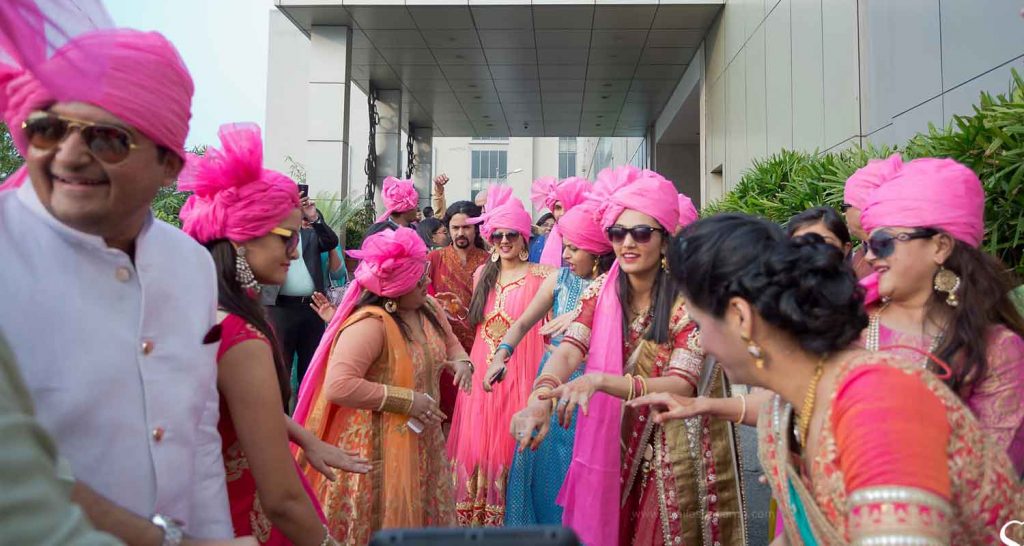 Article about Traditional Wedding Turbans and pagri in Mumbai